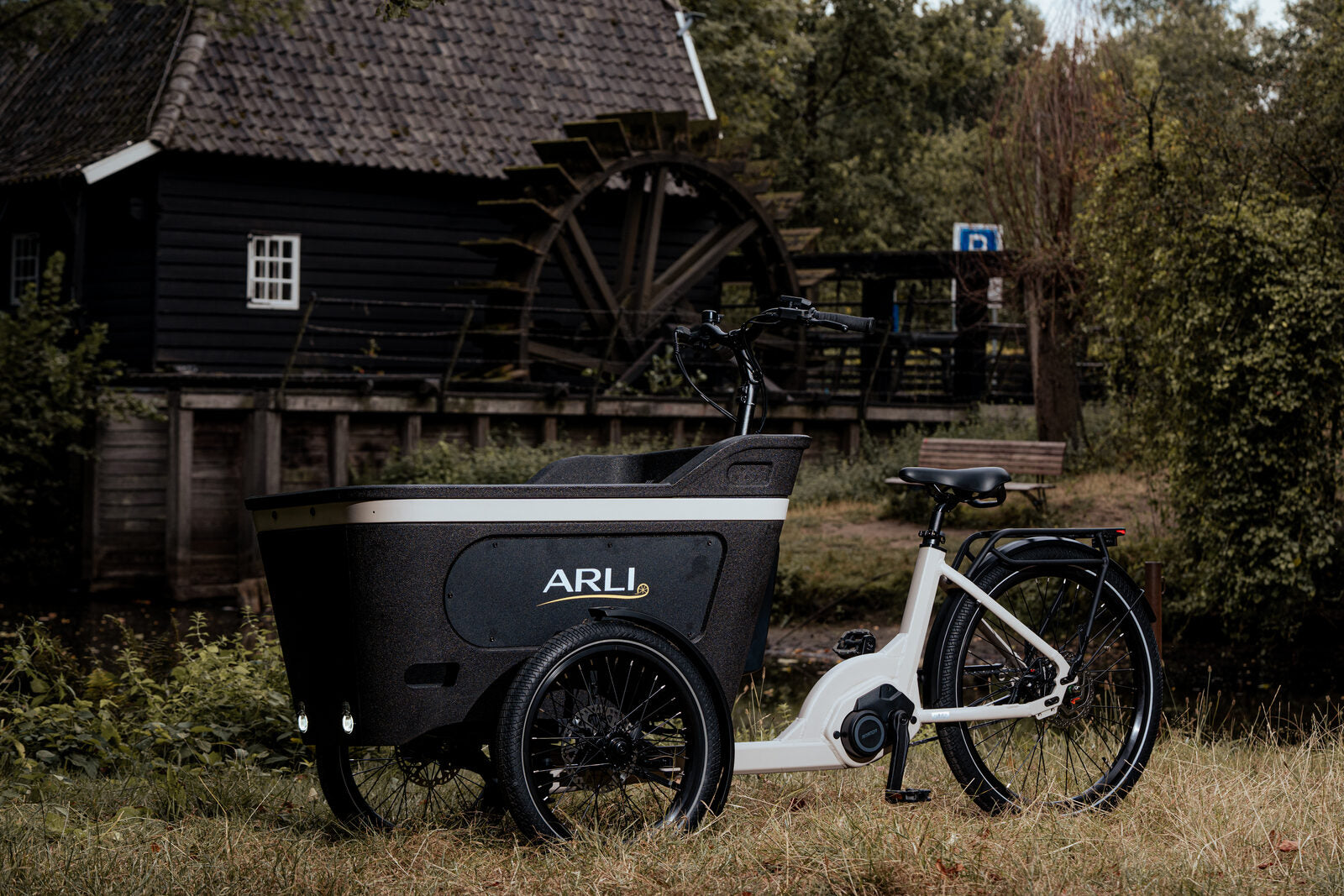 ARLI Family Cargo buiten | Beige